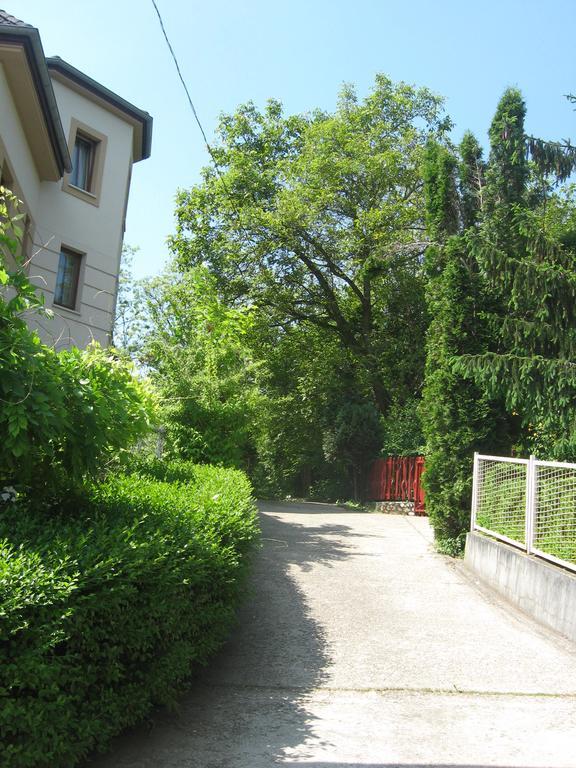 Flair Apartmanház Eger Exterior foto
